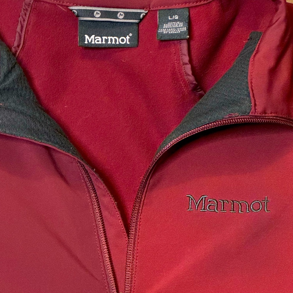 Marmot weatherproof jacket - Picture 2 of 4